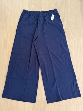 GAP Wide-Leg Navy Pull-On Pants